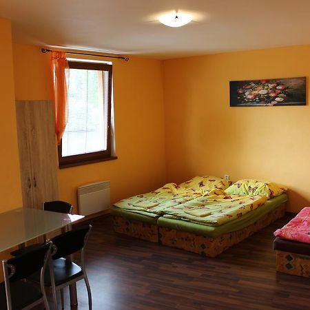 Apartament Marine Zavlahy Hrdejovice Zewnętrze zdjęcie
